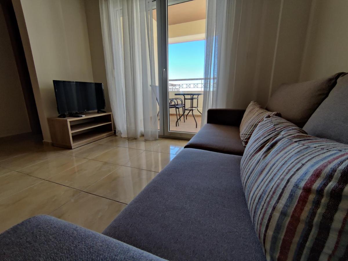 Astera - Seaview Apartment In Pefkohori ภายนอก รูปภาพ